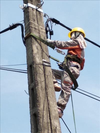 PC Vĩnh Phúc: Cảnh báo tiêu thụ điện tăng cao, khuyến cáo khách hàng sử dụng điện tiết kiệm, hiệu quả