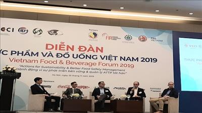 Việt Nam thải hơn 2,2 triệu tấn rác thải nhựa nhưng chỉ xử lý một nửa