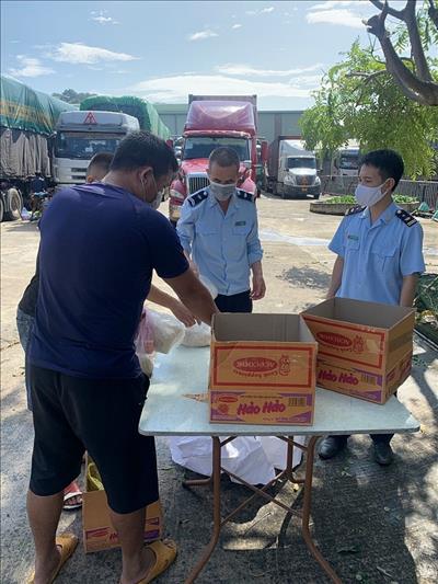Cửa khẩu Ái Điểm- Chi Ma dừng thông quan 3 ngày