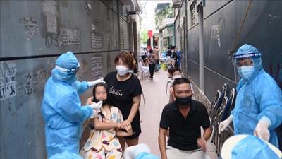 Hải Phòng yêu cầu điều tra vụ việc đưa cháu bé 8 tuổi mang COVID-19 vào thành phố