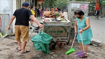 Làm sạch, đẹp Thủ đô Hà Nội chào mừng các ngày kỷ niệm lớn