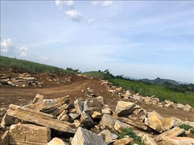 Nghĩa Hiếu, Nghĩa Đàn, Nghệ An: Thất thoát tài nguyên khoáng sản, trách nhiệm thuộc về ai?