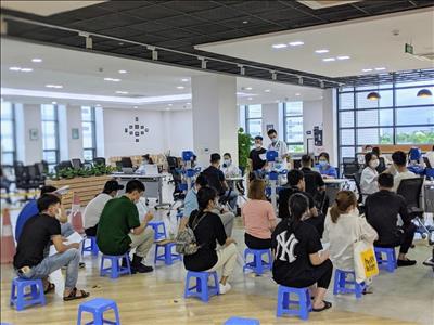 Hải Phòng cử 200 cán bộ, bác sĩ và sinh viên hỗ trợ Hà Nội chống dịch