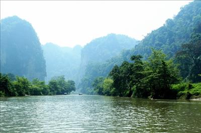 Bắc Kạn đầu tư xây dựng tuyến đường đến hồ Ba Bể