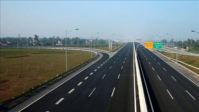 Chỉ định thầu xây lắp 12 dự án thành phần cao tốc Bắc – Nam phía Đông