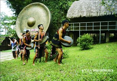 Lễ hội Cồng chiêng Đông Nam Á tại Lâm Đồng: Tính thống nhất và đa dạng của dòng chảy văn hóa đặc sắc 