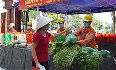 Tổng công ty Điện lực TP Hà Nội: Hỗ trợ 600 phần quà cho người dân Thủ đô
