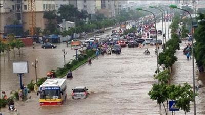 Biển Đông đón cơn bão số 8, không khí lạnh tăng cường tại miền Bắc