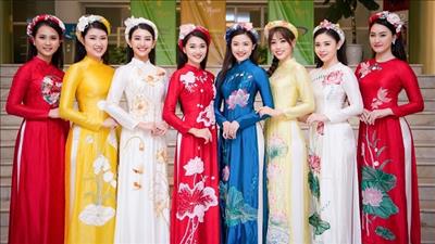 Hưởng ứng Tuần lễ Áo dài lưu giữ Di sản văn hóa Việt Nam