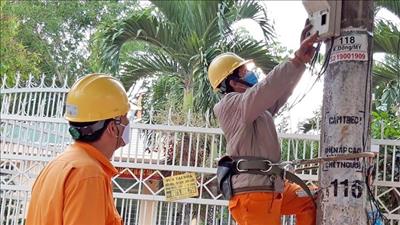 Khách hàng có thể tự theo dõi tiền điện được giảm do dịch COVID-19