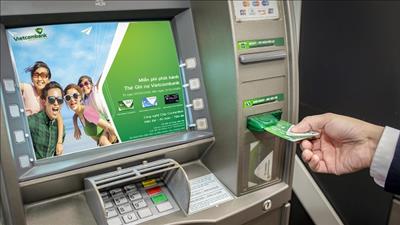 Vietcombank miễn phí đổi thẻ Connect24 phiên bản chip Contactless