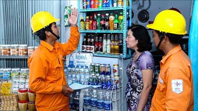 An Giang tăng cường tiết kiệm điện và thực hiện các giải pháp đảm bảo cung ứng điện