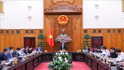 Không để khủng hoảng năng lượng, bảo đảm cung ứng đủ điện cả trước mắt và lâu dài
