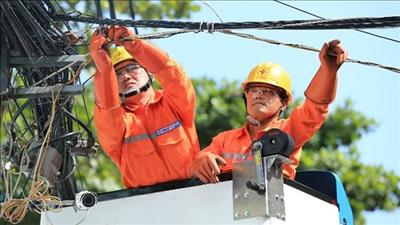 TPHCM: Kiểm tra, rà soát công trình điện tại các khu vực có nguy cơ sạt lở
