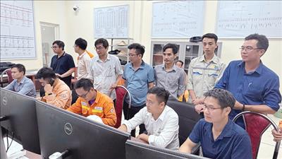 Đóng điện công trình trạm biến áp 220kV Bá Thiện