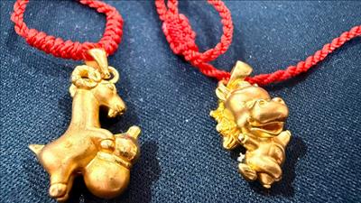 Bảng giá tại các công ty vàng bạc đá quý ngày 25/2