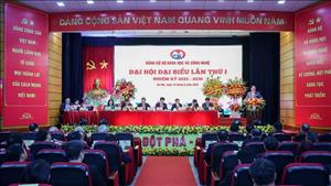 Thủ tướng: Đẩy mạnh phát triển và làm chủ công nghệ chiến lược, công nghệ lõi