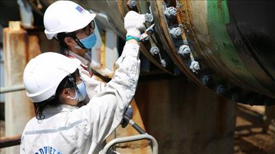 Petrovietnam tiếp tục duy trì nhịp độ sản xuất kinh doanh, đạt tăng trưởng cao