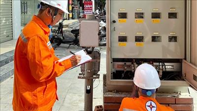 6 tháng đầu năm: Tổng sản lượng điện sản xuất và nhập khẩu tăng 12,4% 