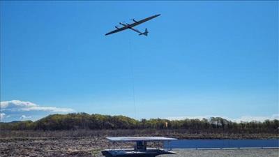 Anh tìm cách sản xuất điện gió bằng drone