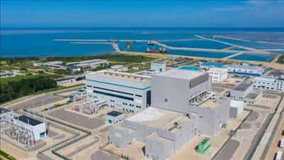 Lò phản ứng hạt nhân dạng module nhỏ đầu tiên phát điện