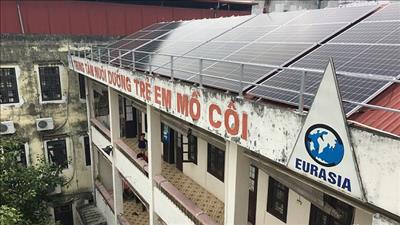 Trung tâm nuôi dưỡng trẻ em mồ côi Hà Đông được tặng hệ thống ĐMTMN