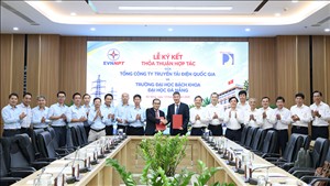 Hợp tác đào tạo nguồn nhân lực, chuyển giao công nghệ, đáp ứng yêu cầu phát triển lĩnh vực truyền tải điện