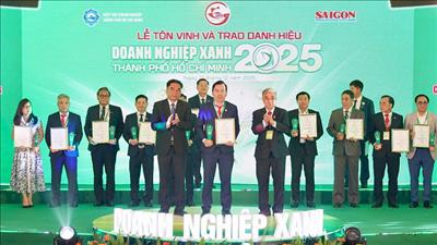Tôn vinh 155 Doanh nghiệp xanh TPHCM năm 2025