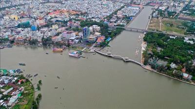Tăng cường thể chế và nâng cao năng lực để phát triển đô thị bền vững