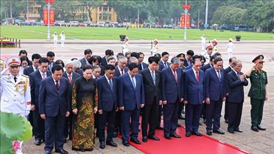 Lãnh đạo Đảng, Nhà nước vào Lăng viếng Chủ tịch Hồ Chí Minh