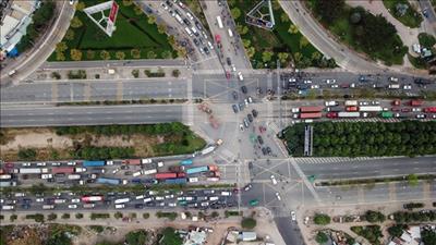 Tăng cường kiểm tra việc thực hiện các dự án đầu tư xây dựng giao thông