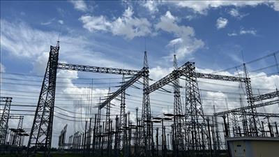 Đóng điện trạm biến áp 220kV Duyên Hải và đấu nối