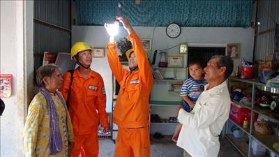 EVN thực hiện Tháng tri ân khách hàng