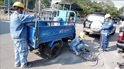 Hoàn thành việc cấp điện cho 62 chốt, trạm kiểm dịch tại TPHCM