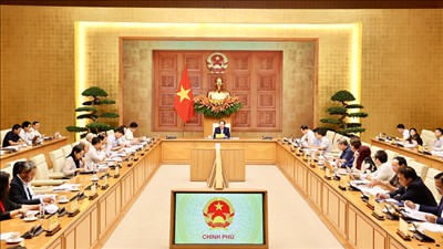 Phó Thủ tướng Lê Tiến Châu đối thoại với doanh nghiệp trong lĩnh vực giáo dục và đào tạo