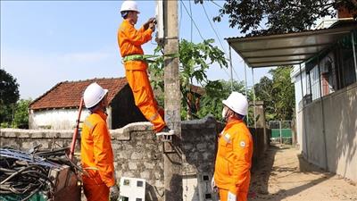 Đề xuất biểu giá bán lẻ điện sinh hoạt 5 bậc