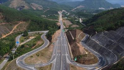 Đẩy nhanh tiến độ các dự án trọng điểm ngành giao thông vận tải