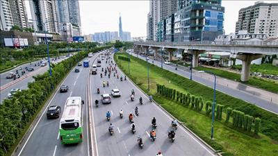 Chuyển đổi năng lượng hướng tới giảm phát thải trong giao thông