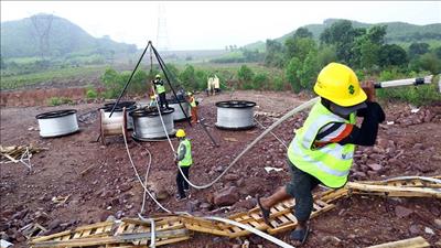 Hà Tĩnh tiếp tục đồng hành cùng ngành điện để hoàn thành dự án đường dây 500kV mạch 3
