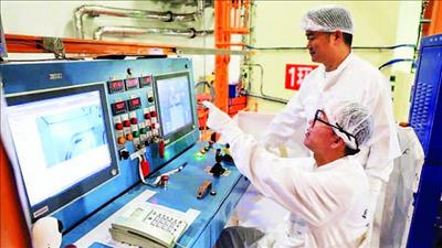 Thế giới tăng tốc đầu tư điện hạt nhân