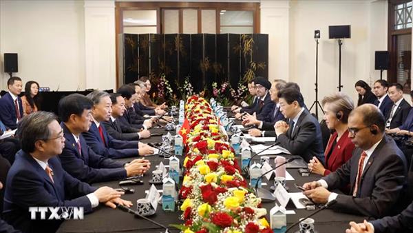 Tiếp thêm xung lực cho quan hệ Đối tác chiến lược toàn diện Việt Nam - Singapore