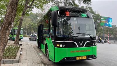 Nâng cao chất lượng dịch vụ và sản lượng vận tải hành khách công cộng trên địa bàn Hà Nội