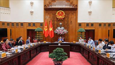 Thủ tướng: Phấn đấu khởi công dự án trục đại lộ cảnh quan sông Hồng tại Hà Nội vào ngày 19/12