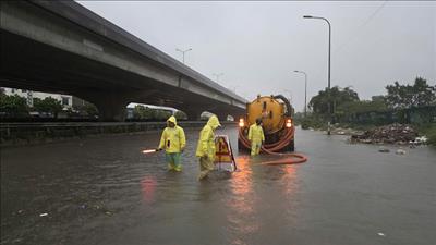 Triển khai các phương án ứng phó với mưa, lũ lớn do hoàn lưu bão số 11 gây ra
