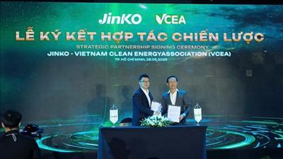 VCEA ký kết hợp tác chiến lược với Tập đoàn JinkoSolar