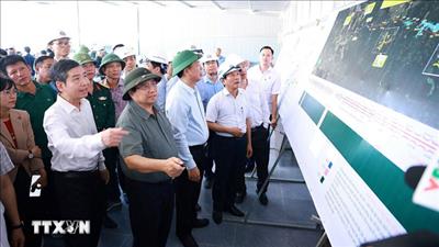 Thủ tướng kiểm tra các tuyến đường bộ cao tốc và kết quả “Chiến dịch Quang Trung”