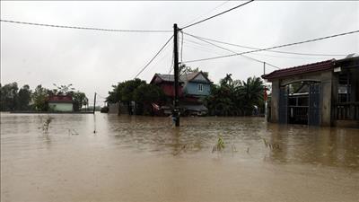 Khẩn cấp hỗ trợ các địa phương miền Trung khắc phục hậu quả mưa lũ