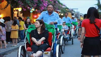 Việt Nam là điểm đến của khách Trung Quốc, Hàn Quốc