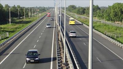 Từ đầu năm 2022, ô tô phải đáp ứng tiêu chuẩn khí thải Euro 5