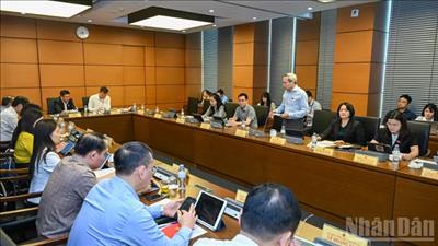 Đại biểu Quốc hội: Xây dựng kho dự trữ xăng dầu là mua bảo hiểm cho nền kinh tế